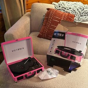Victrola Journey Pink Portable Record Player
